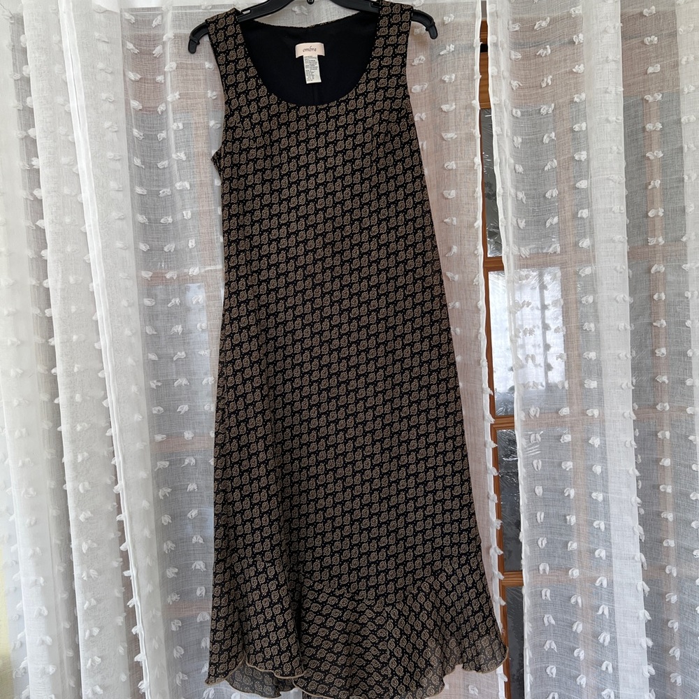 Vintage small paisley print dress